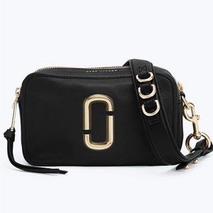 The Marc Jacobs softshot crossbody purse
